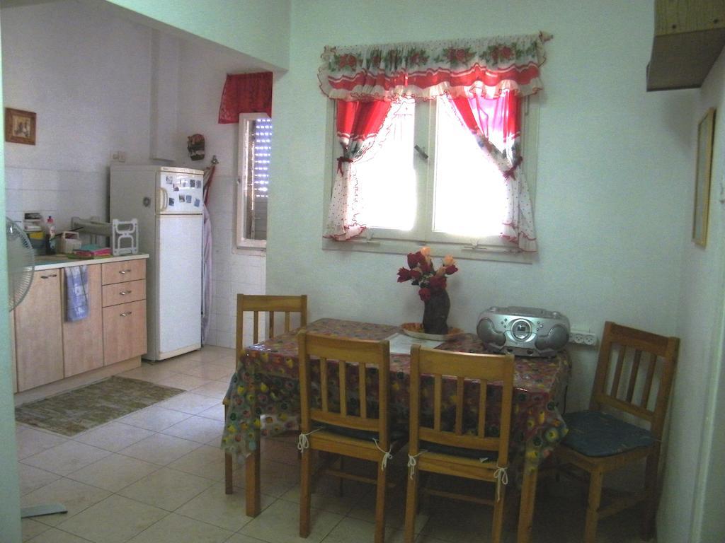 Appartamento Stella Maris Hosting Haifa Camera foto